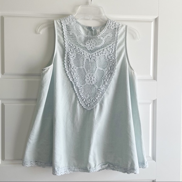 Lapis Tops - Chambray Button-Back Summer Top